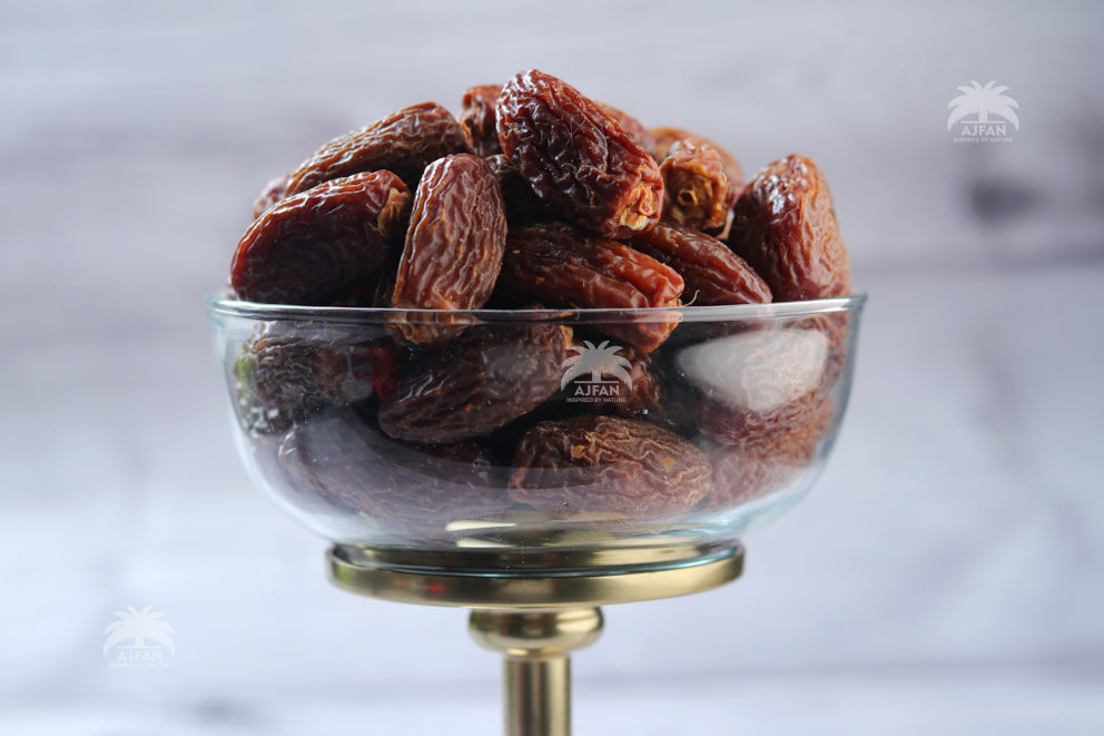Dry Dates Black Ajfan Dates And Nuts dry-dates-black-ajfan-dates-and-nuts