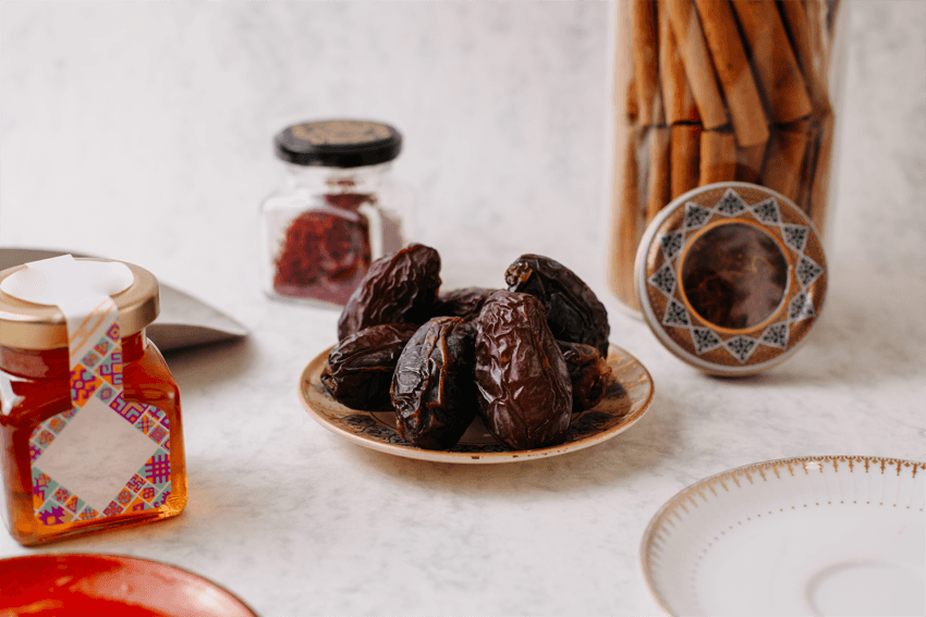 The Benefits of Eating Ajwa Dates - Ajfan Store