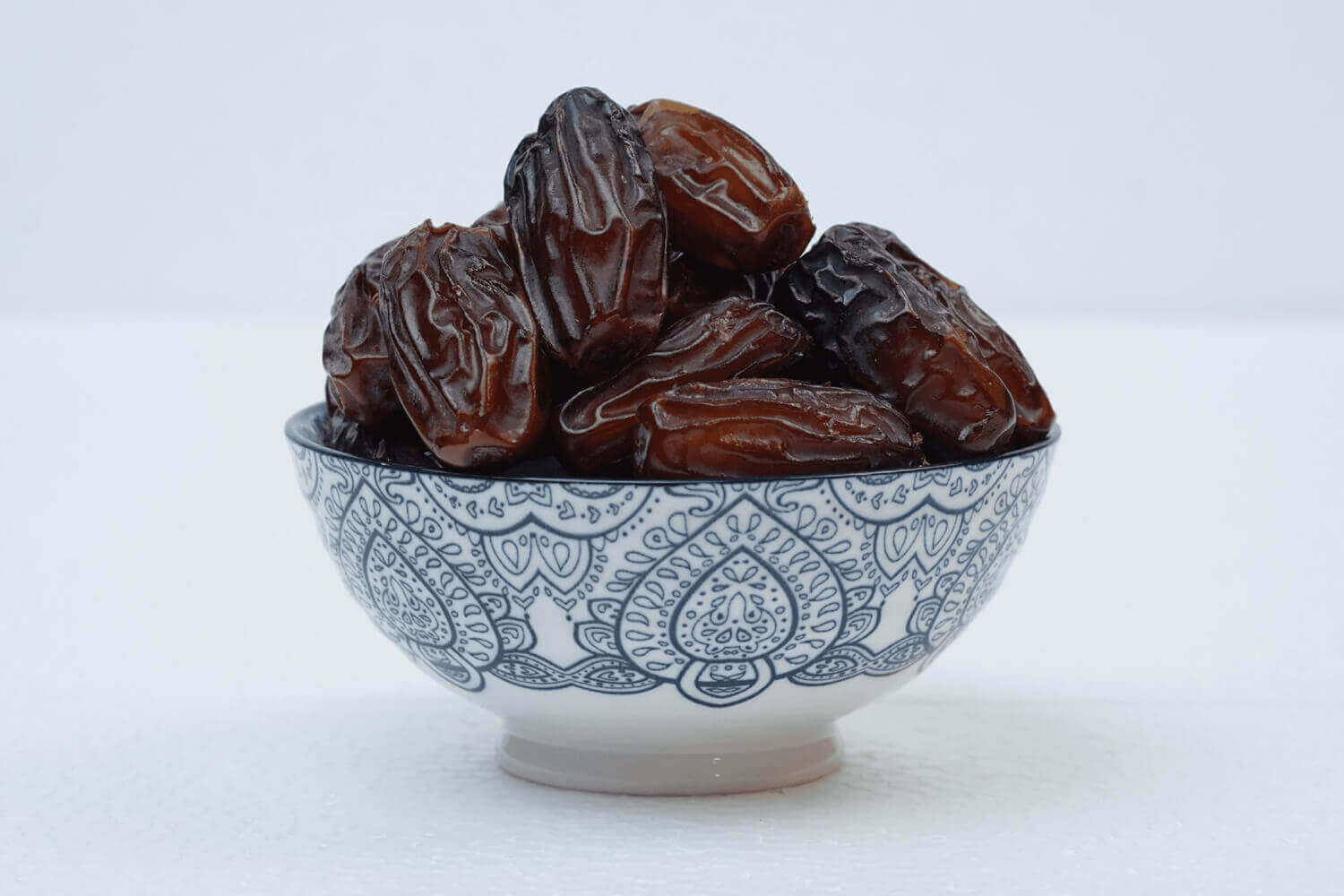 Mabroom Dates | Natural Date Fruit | Saudi Dates
